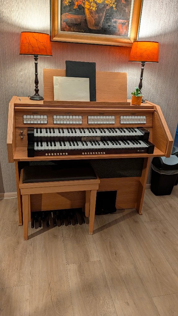 Johannes Wesley W13 orgel - Zo goed als nieuw, Ophalen, Zo goed als nieuw, 2 klavieren, Orgel