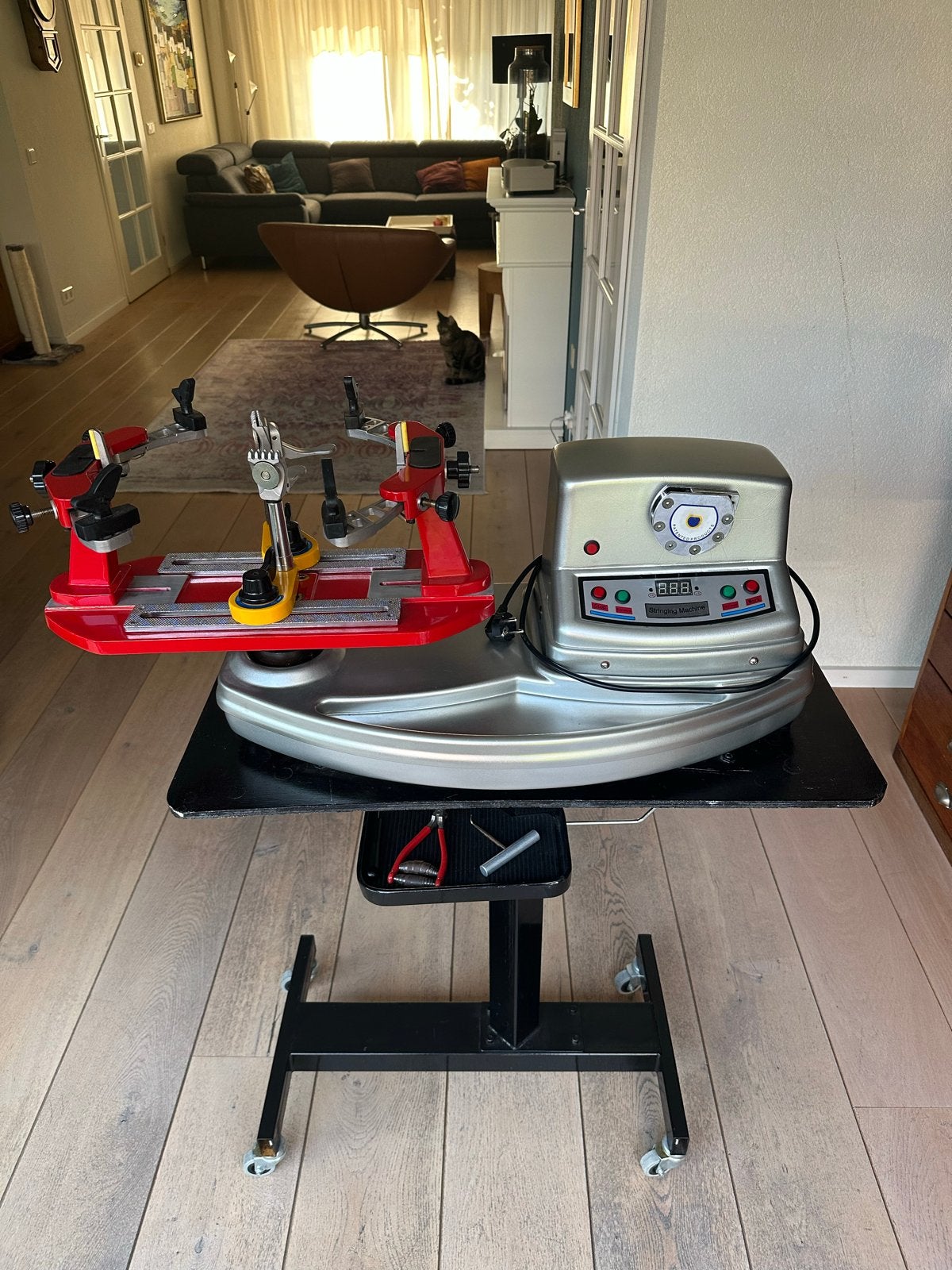Elektrische bespanmachine tennis, Ophalen, Gebruikt, Overige typen, Overige merken