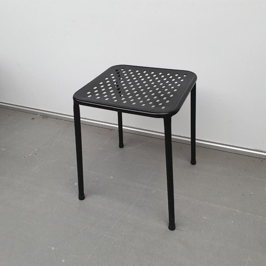 3x Metalen krukken - zwart - 50 cm zithoogte, Ophalen, Gebruikt, Hout