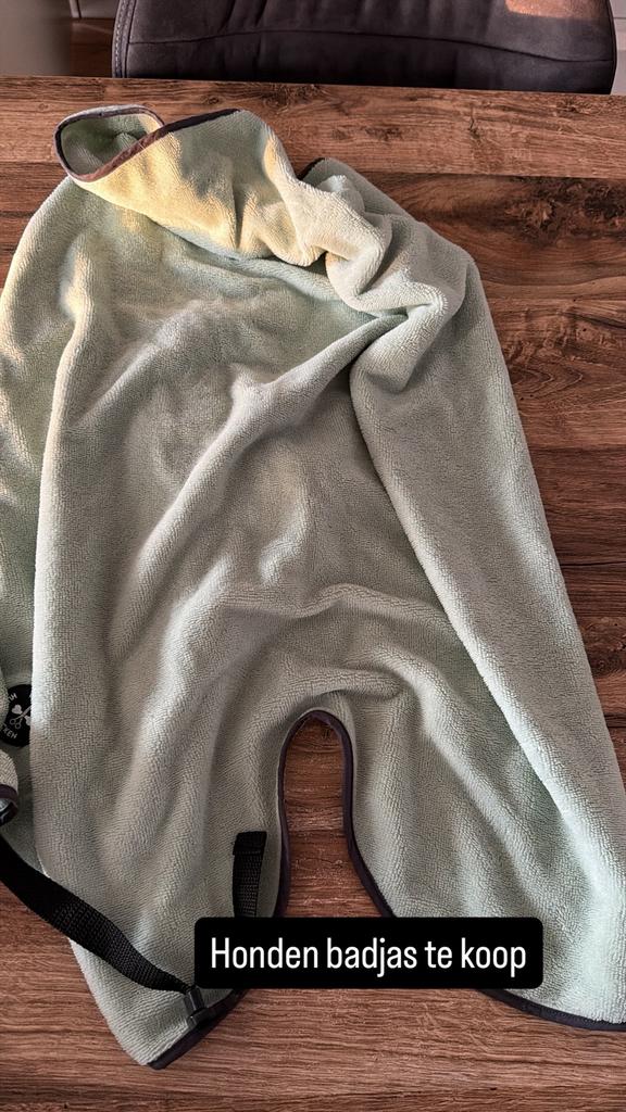 Honden badjas, Dieren en Toebehoren, Ophalen of Verzenden, Zo goed als nieuw