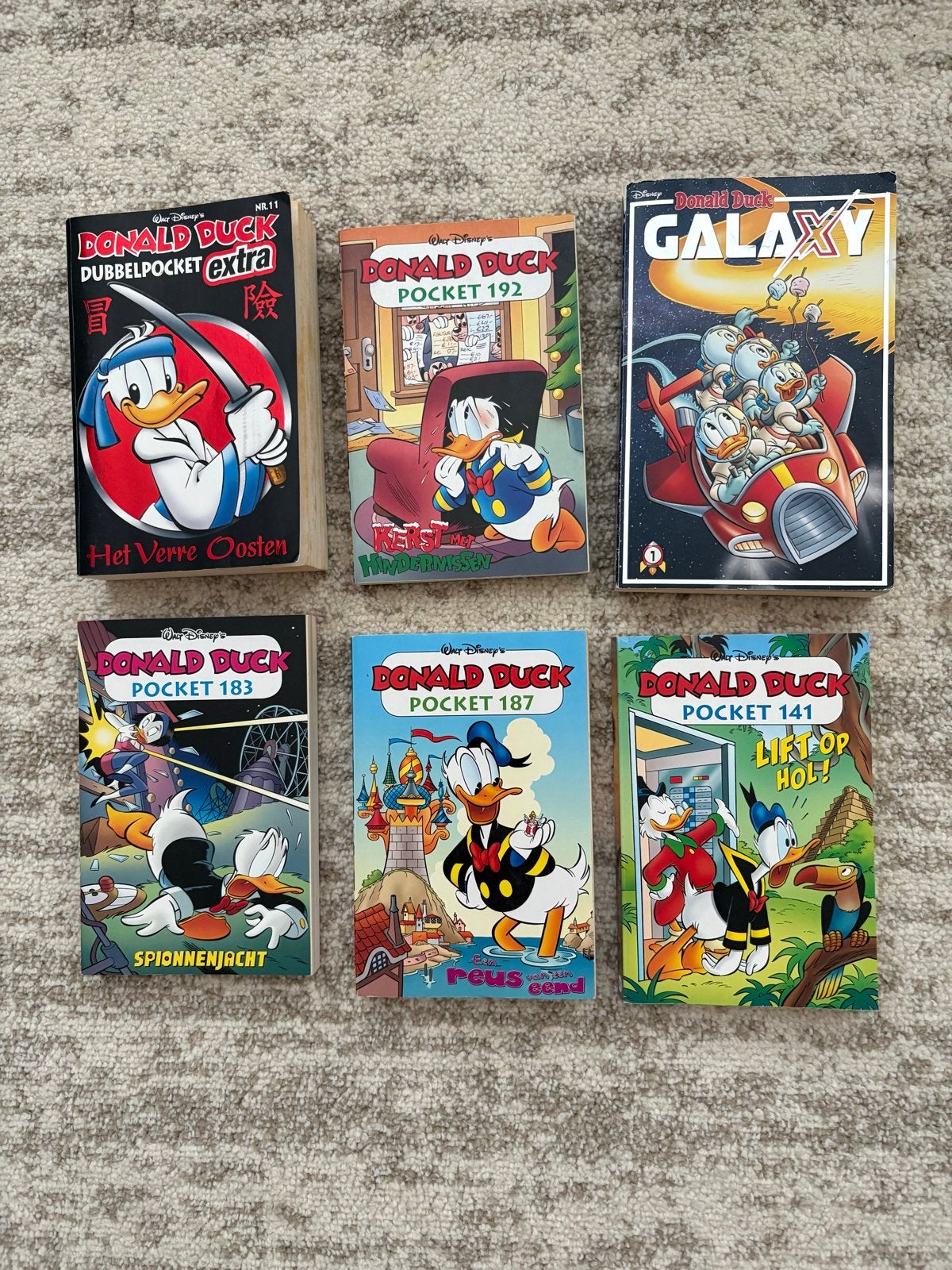 Donald Duck Pocket en Dubbelpocket Extra - 6 stuks, Meerdere stripboeken, Ophalen of Verzenden, Gelezen