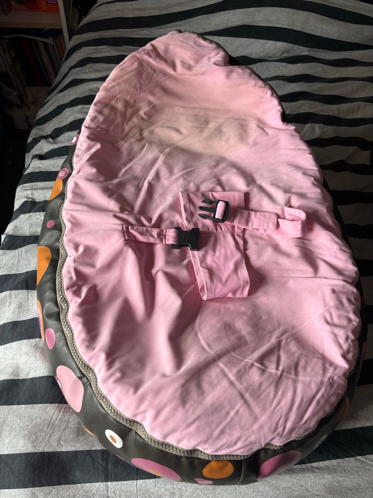 Doomoo zitkussen voor baby’s - ideaal voor in de box, Ophalen, Gebruikt