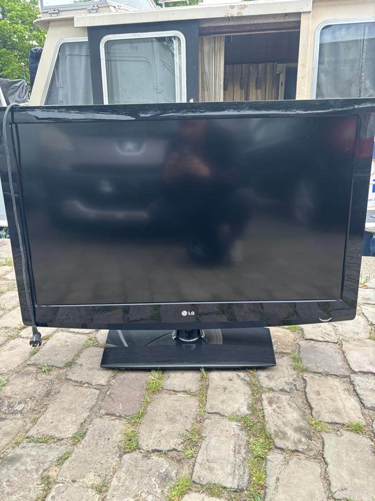 LG 42LF2500 LCD TV - 106 cm (42 inch) Full HD, Gebruikt, 50 Hz, LCD, Ophalen of Verzenden