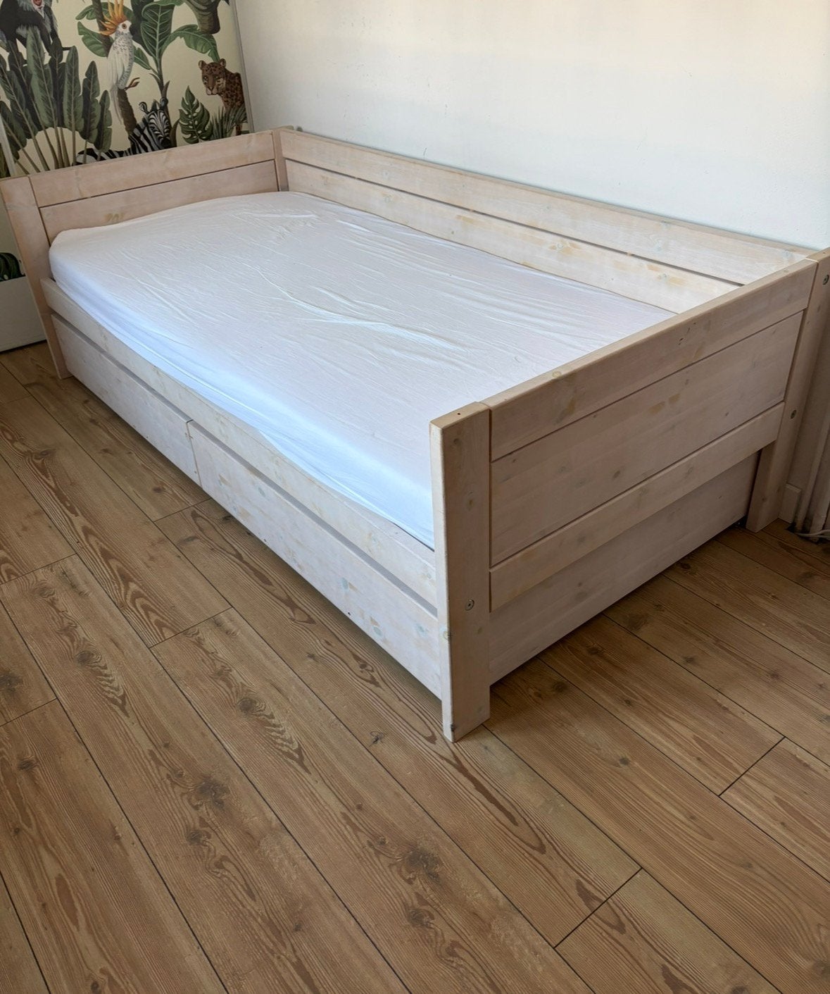 Bed 1 persoons incl matras, Ophalen, 90 cm, Eenpersoons, Wit