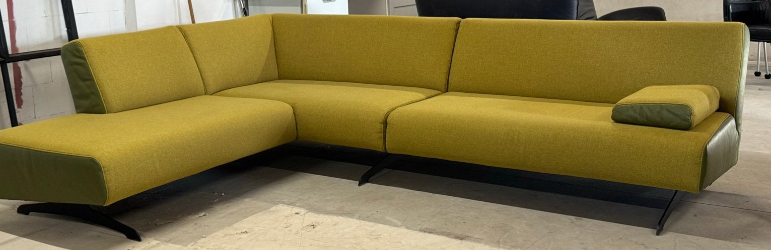 als nieuwe Hoekbank - Frisgroen - merk Montel, Hoekbank, 300 cm of meer, Zo goed als nieuw, Montel