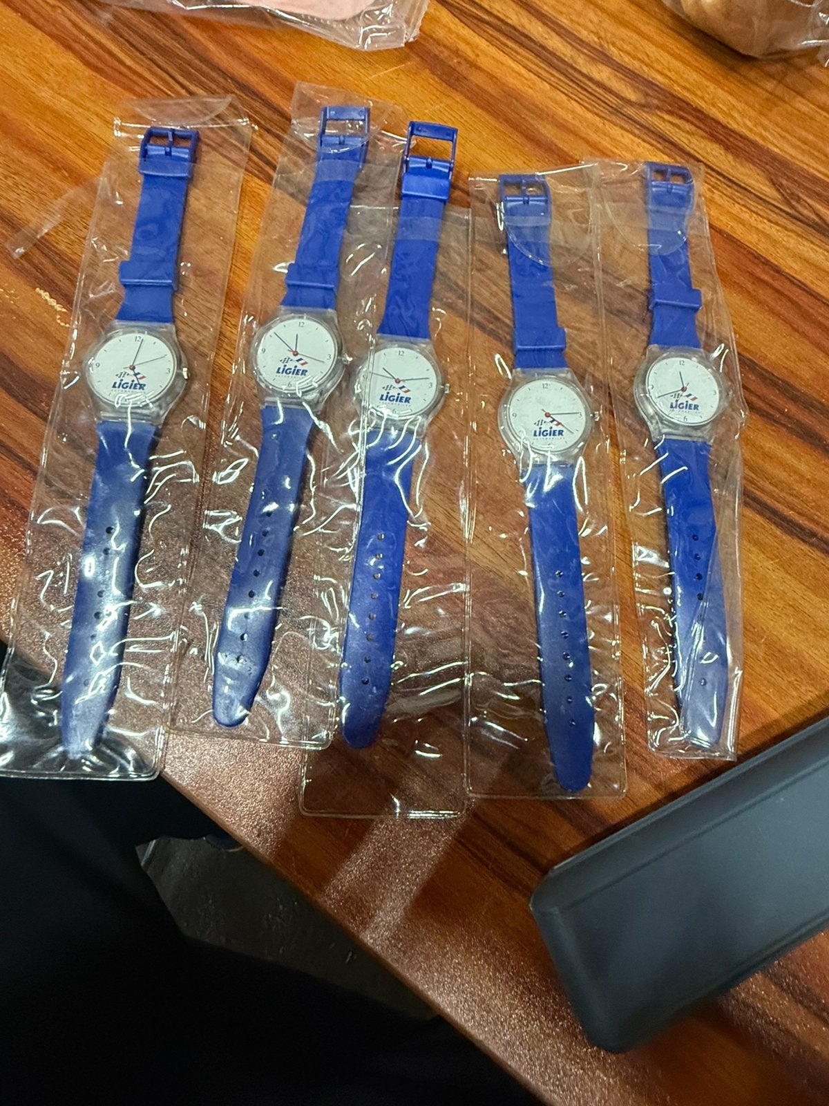 Legier horloge 5 x, Ophalen of Verzenden, Zo goed als nieuw, Staal, Overige merken