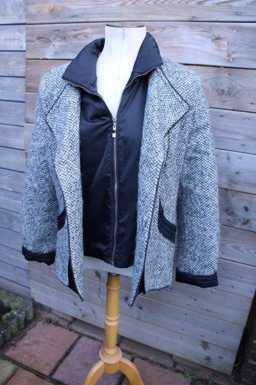 Winterjas zwart/ creme Creenstone mt M/L Vaste prijs OPRUIMI, Maat 38/40 (M), Zwart, Creenstone, Ophalen of Verzenden