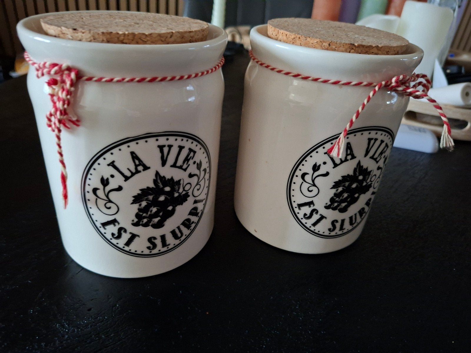 Set van 2 Chateau La Tulipe voorraadpotten met kurk, Gebruikt, Ophalen of Verzenden, Landelijk, Wit