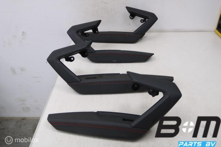 Set armsteunen Audi RS3 8Y BFI 8Y0867174A, Gebruikt