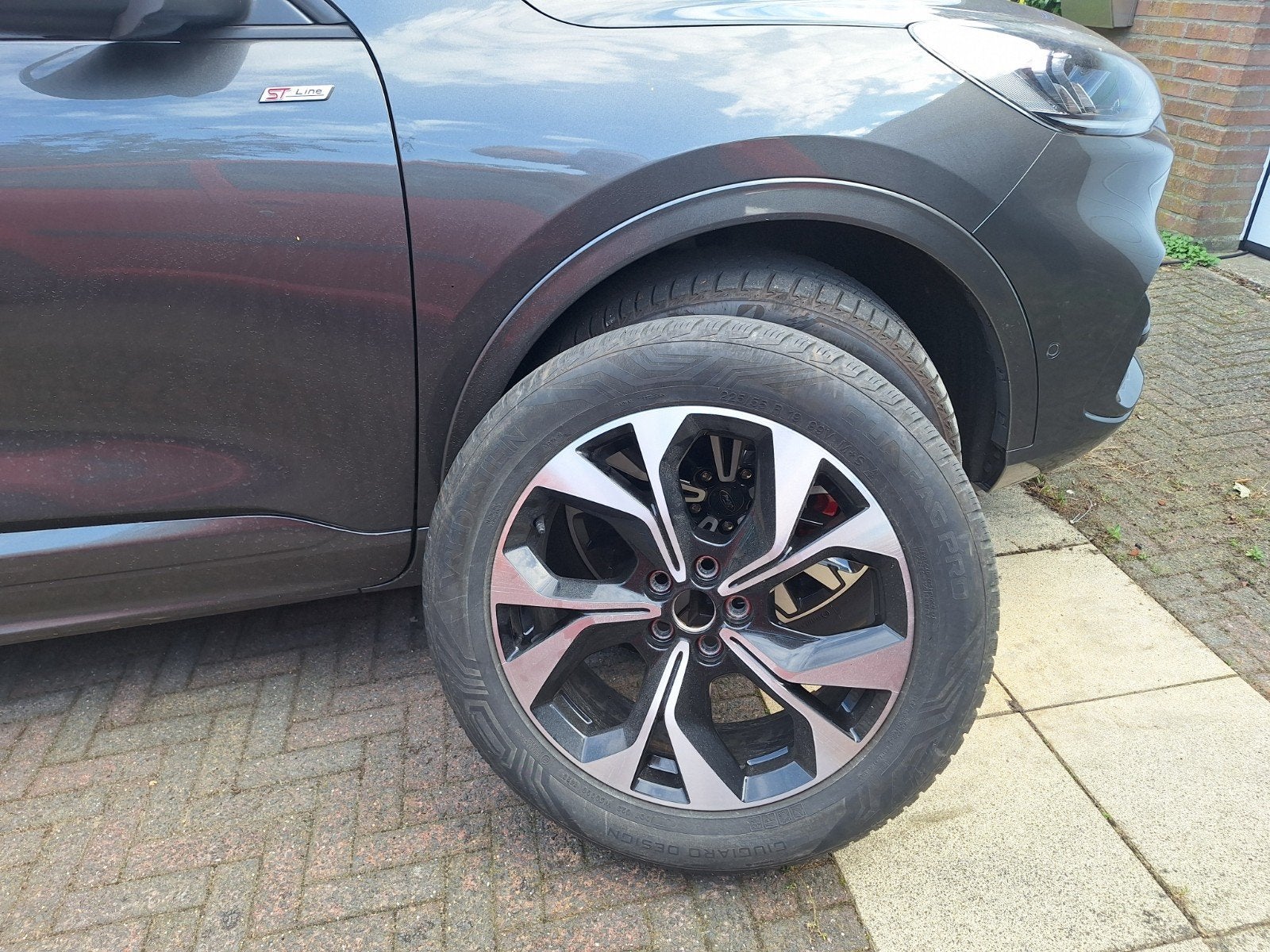 Ford Mustang Mach-E / Ford Kuga 19 inch velgen met M&S band, Ophalen, Gebruikt