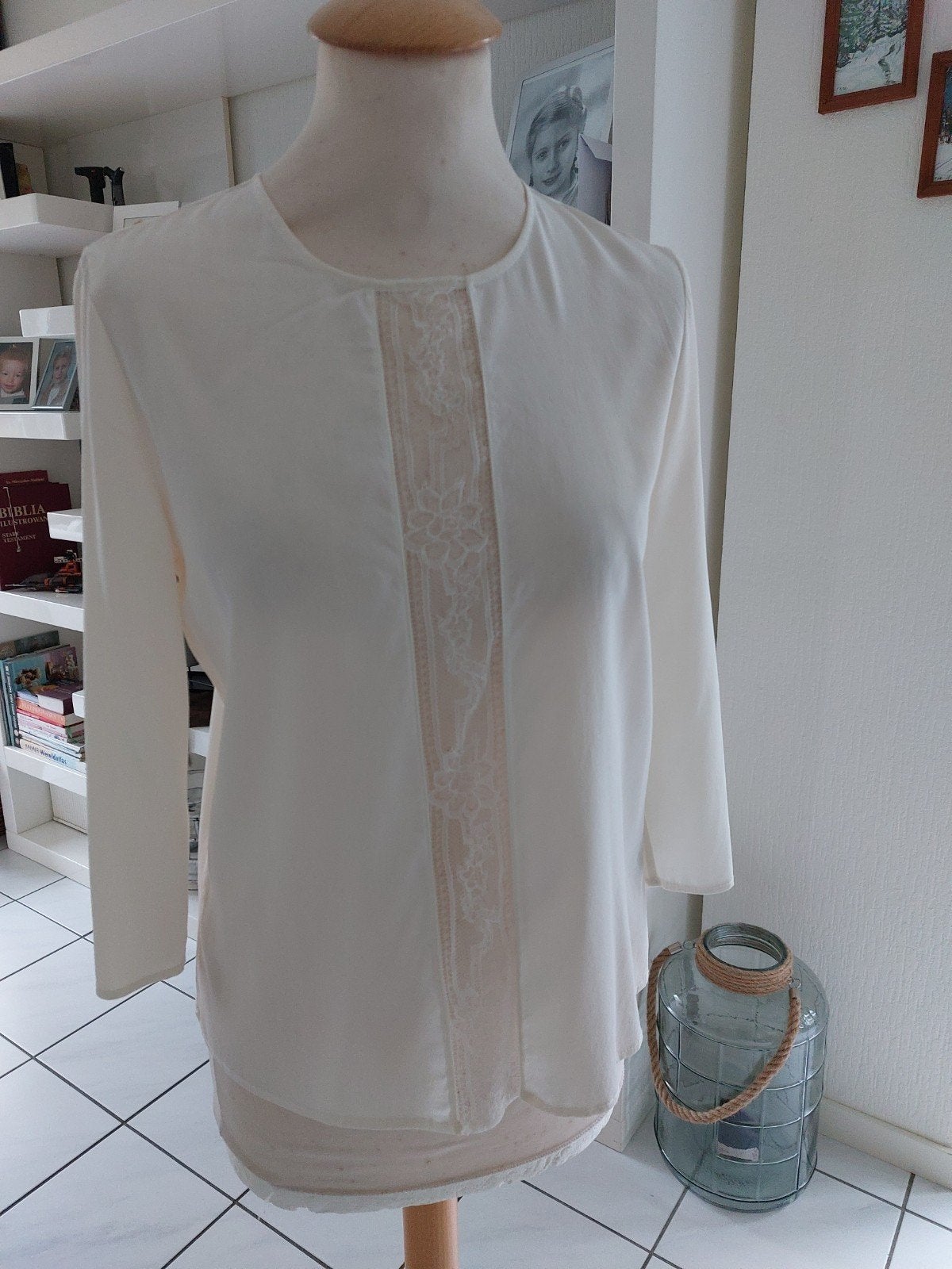 Elisabetta Franchi Blouse - Crème met Kant, Elisabetta Franchi, Wit, Ophalen of Verzenden, Zo goed als nieuw