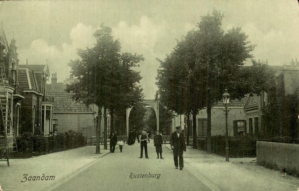 Zaandam - Rustenburg - Straatbeeld, Verzamelen, Ansichtkaarten | Nederland, Ongelopen, Noord-Holland, Voor 1920, Ophalen of Verzenden