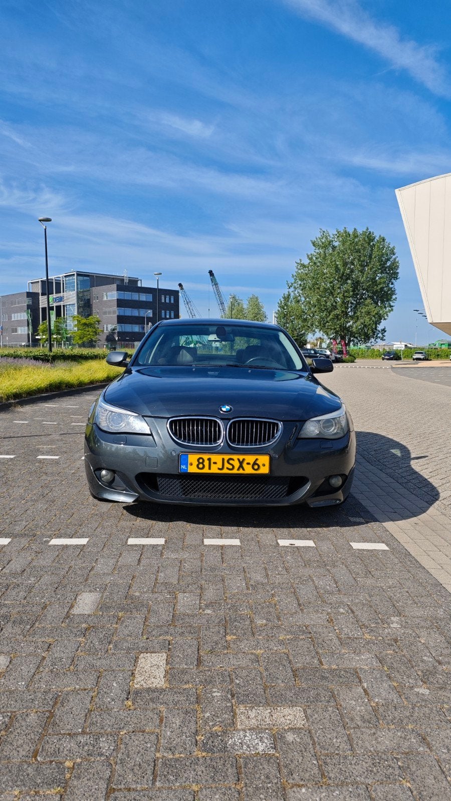 BMW 5-Serie 2.5 I 523 AUT 2009 Grijs, Auto's, Achterwielaandrijving, 1800 kg, Origineel Nederlands, Bedrijf