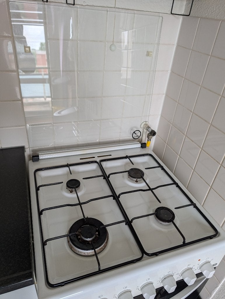 Zanussi fornuis, Witgoed en Apparatuur, Fornuizen, Ophalen, Gebruikt, Warmhoudplaat, 4 kookzones
