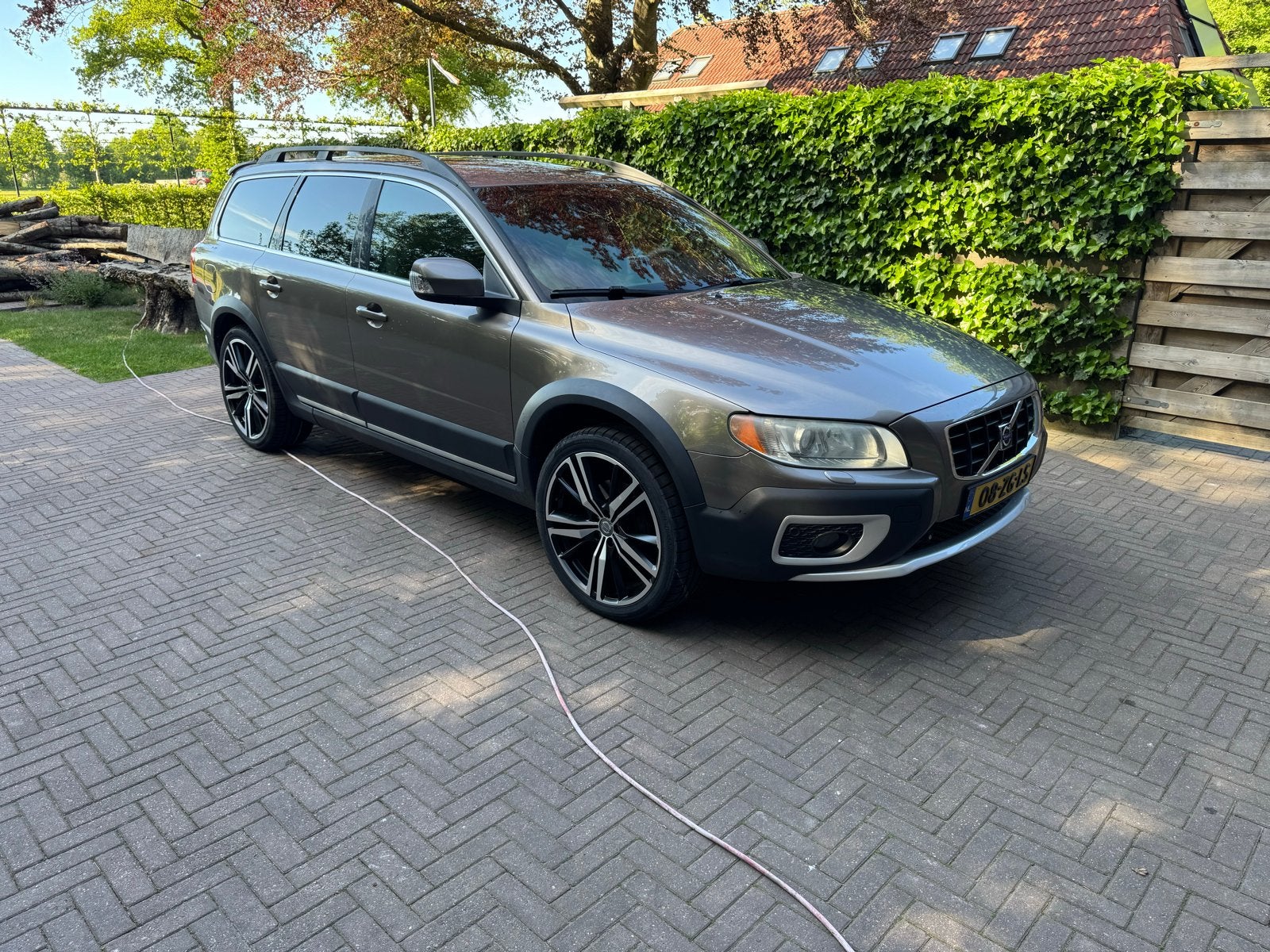 Volvo XC70 3.2 AWD Geartronic 2008 Grijs, Auto's, Automaat, 238 pk, 1800 kg, XC70