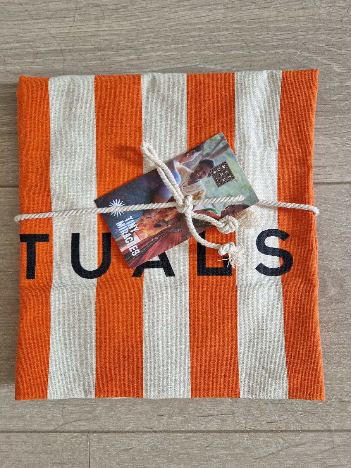 Rituals Tiny Miracles strandtas Nieuw, Kleding | Dames, Rituals, Ophalen of Verzenden, Nieuw, Oranje