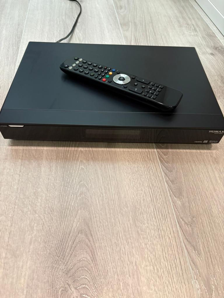 Humax iHDR-5200C, Ophalen, Zo goed als nieuw