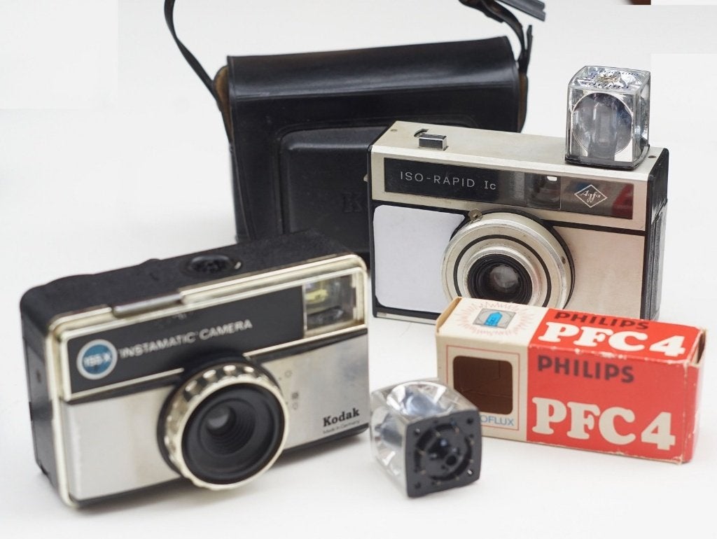 Agfa Iso-Rapid 1c en Kodak Instamatic 155x als getoond, Ophalen of Verzenden, Compact, Overige Merken