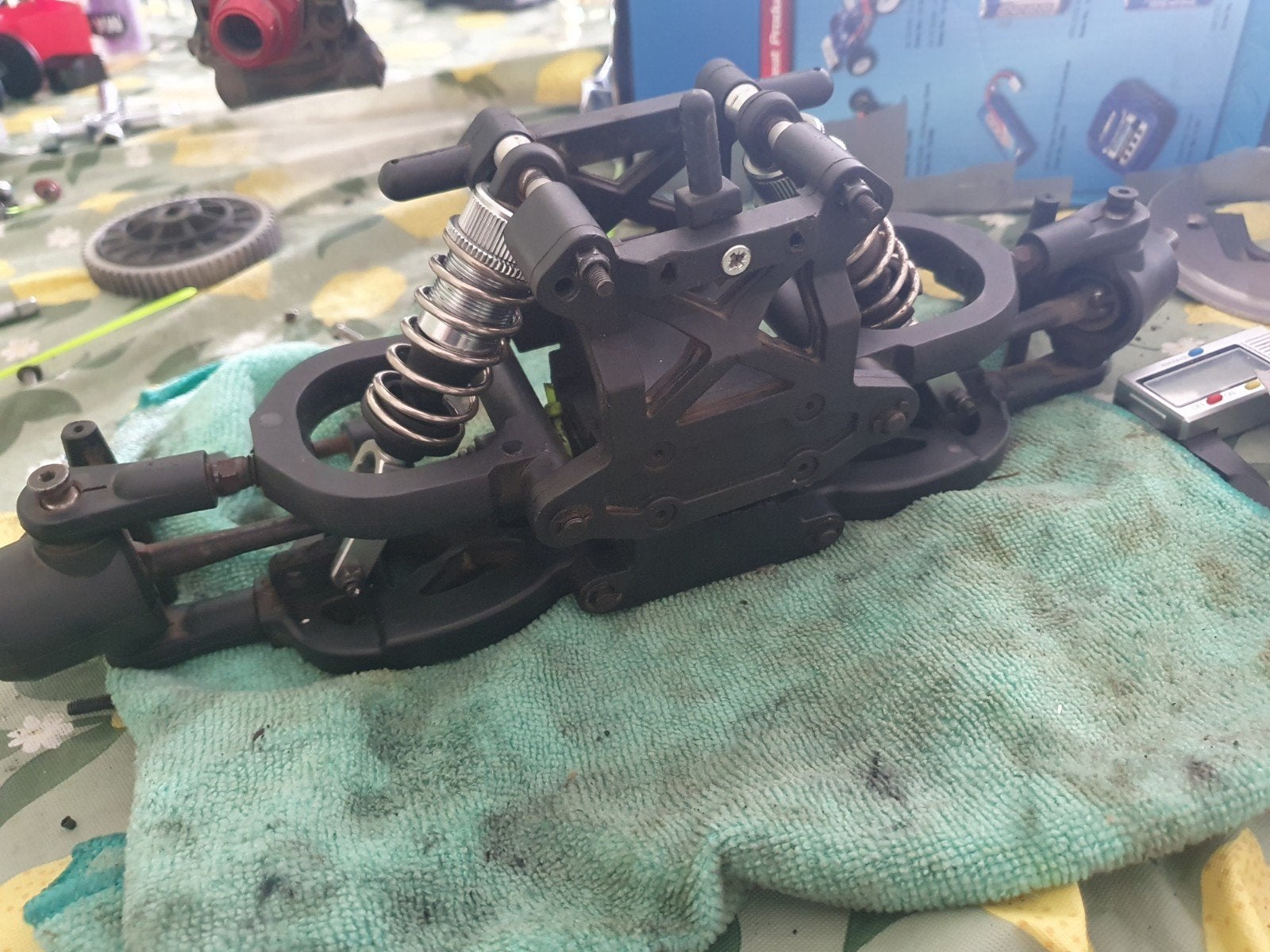 Reely carbon fighter 1:6 voorkant compleet, Benzine, Gebruikt, Auto offroad, Ophalen of Verzenden