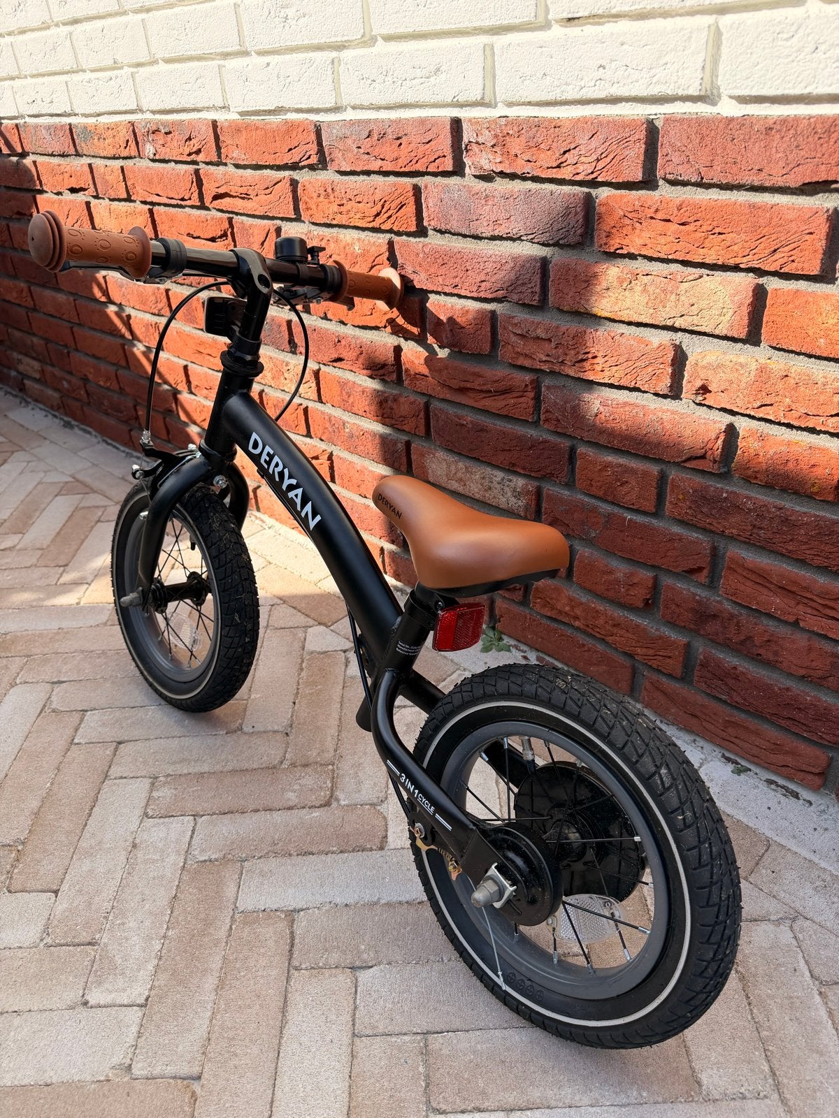 Deryan Loopfiets Zwart - Zo goed als nieuw, Ophalen, Zo goed als nieuw, Velgrem, Minder dan 16 inch
