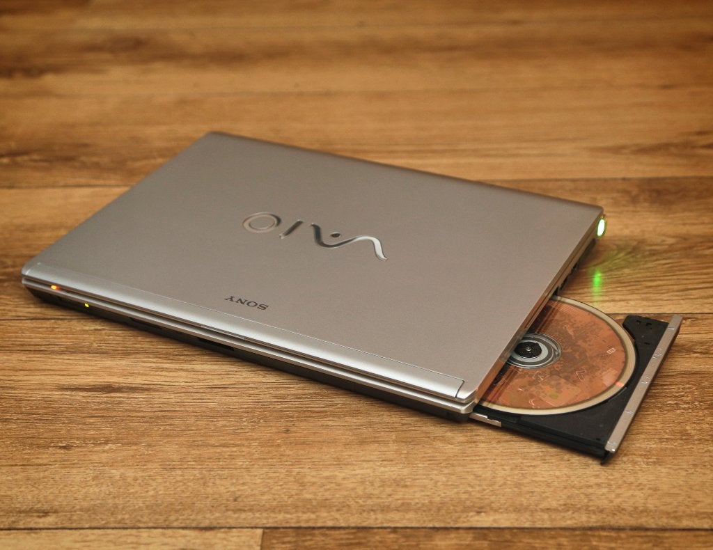 ‼️Sony vaio SR-Serie (13.3"/SSD/CD-DVD/Webcam/HDMI)‼️, Gebruikt, Met videokaart, 2 tot 3 Ghz, Qwerty