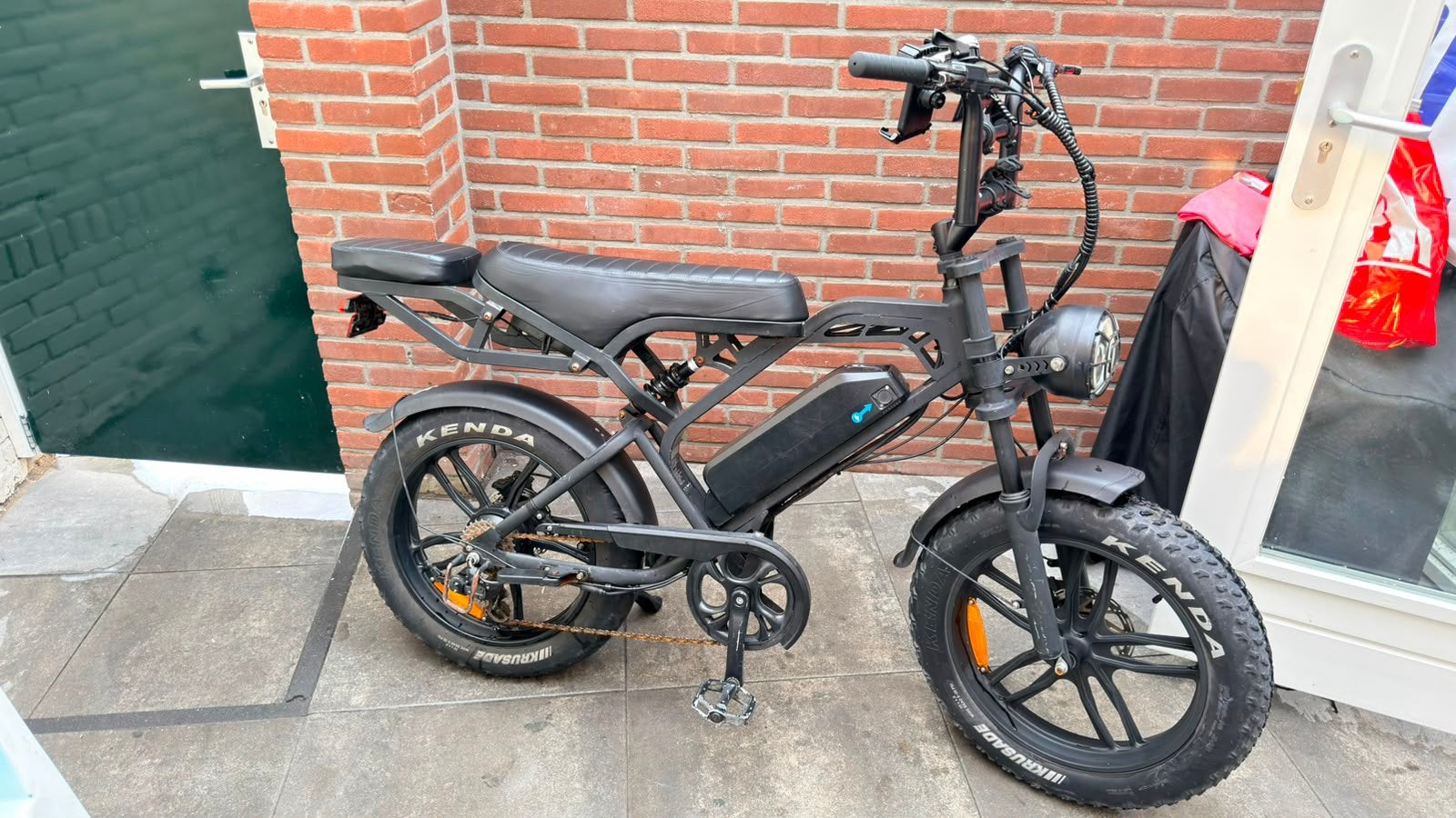 V20, Fietsen en Brommers, Fietsen | Vouwfietsen, Ophalen, Zo goed als nieuw, Minder dan 14 inch