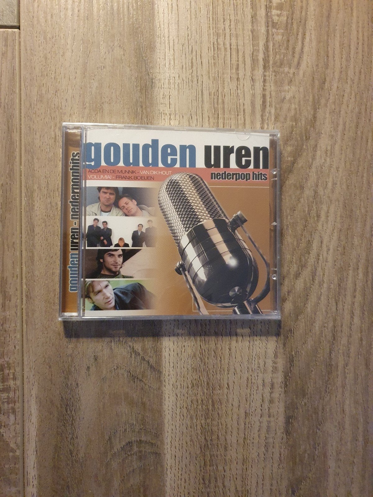 Cd gouden uren. Cd nog geseald, Ophalen of Verzenden, Nieuw in verpakking, Levenslied of Smartlap