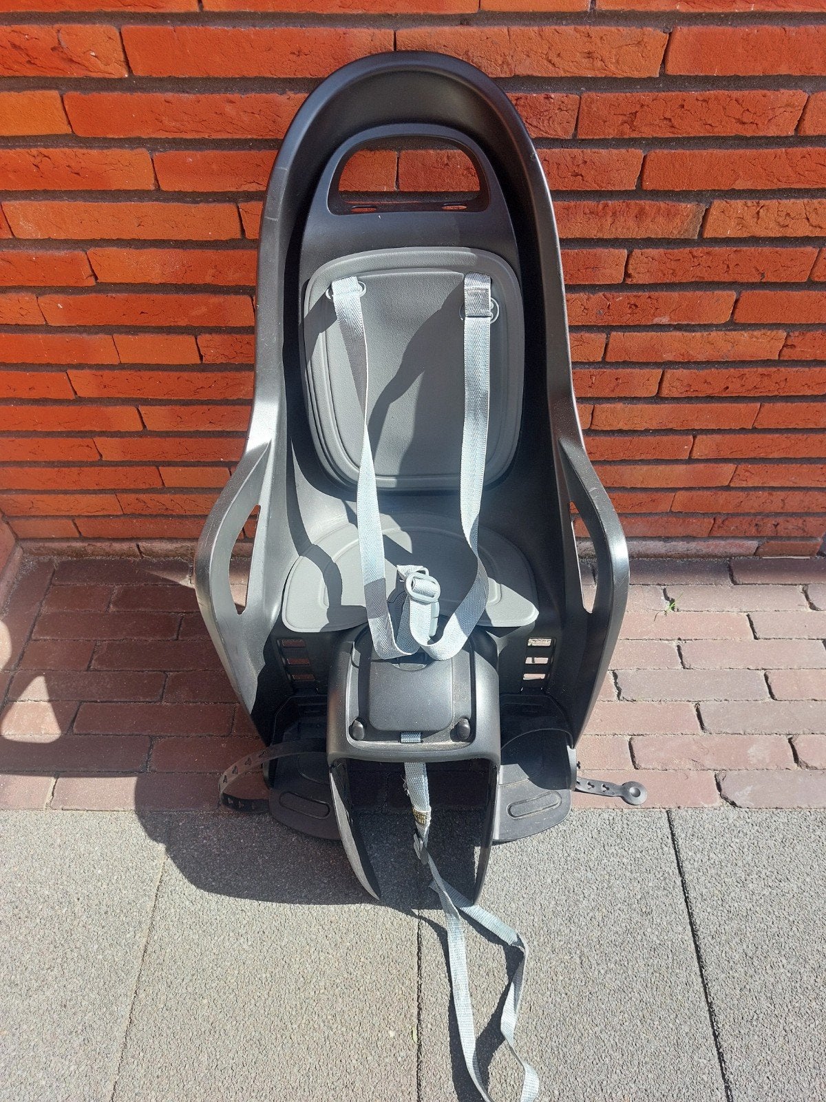 Polisport fietsstoeltje voor achterop, grijs, Ophalen, Achterzitje, Onbekend, 9 t/m 18 kg