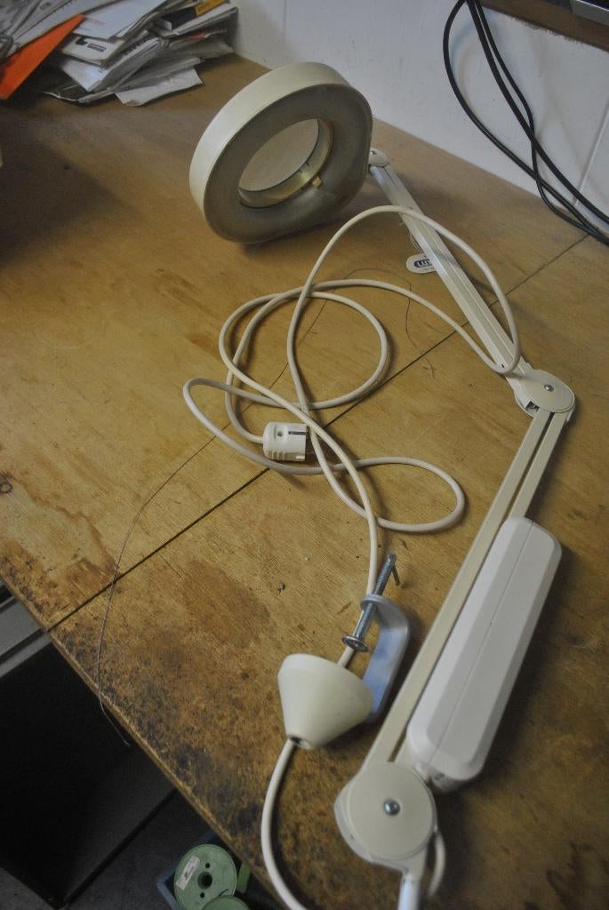 Loeplamp, Luxo, Hobby en Vrije tijd, Vergrootglazen, Loepen en Loeplampen, Gebruikt, Loeplamp, Ophalen