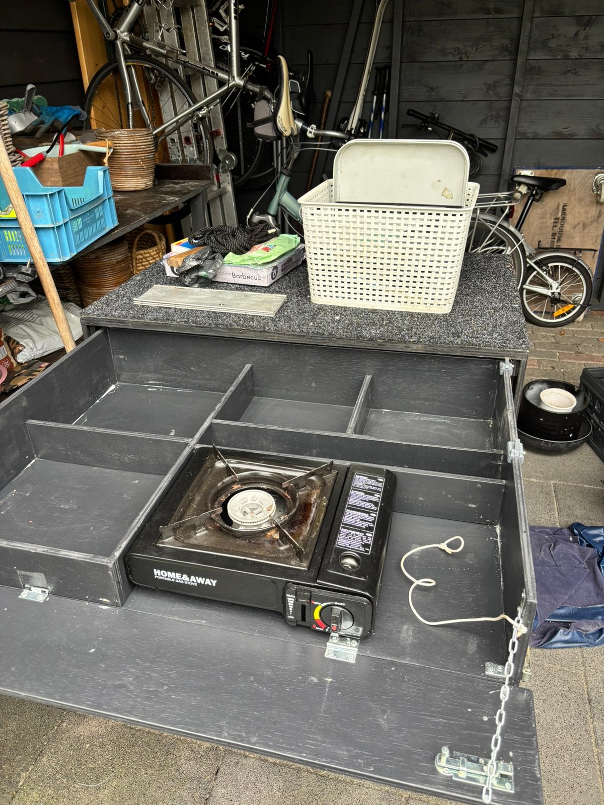 Keuken la voor in de auto, Ophalen, Zo goed als nieuw, Gas, Inbouw