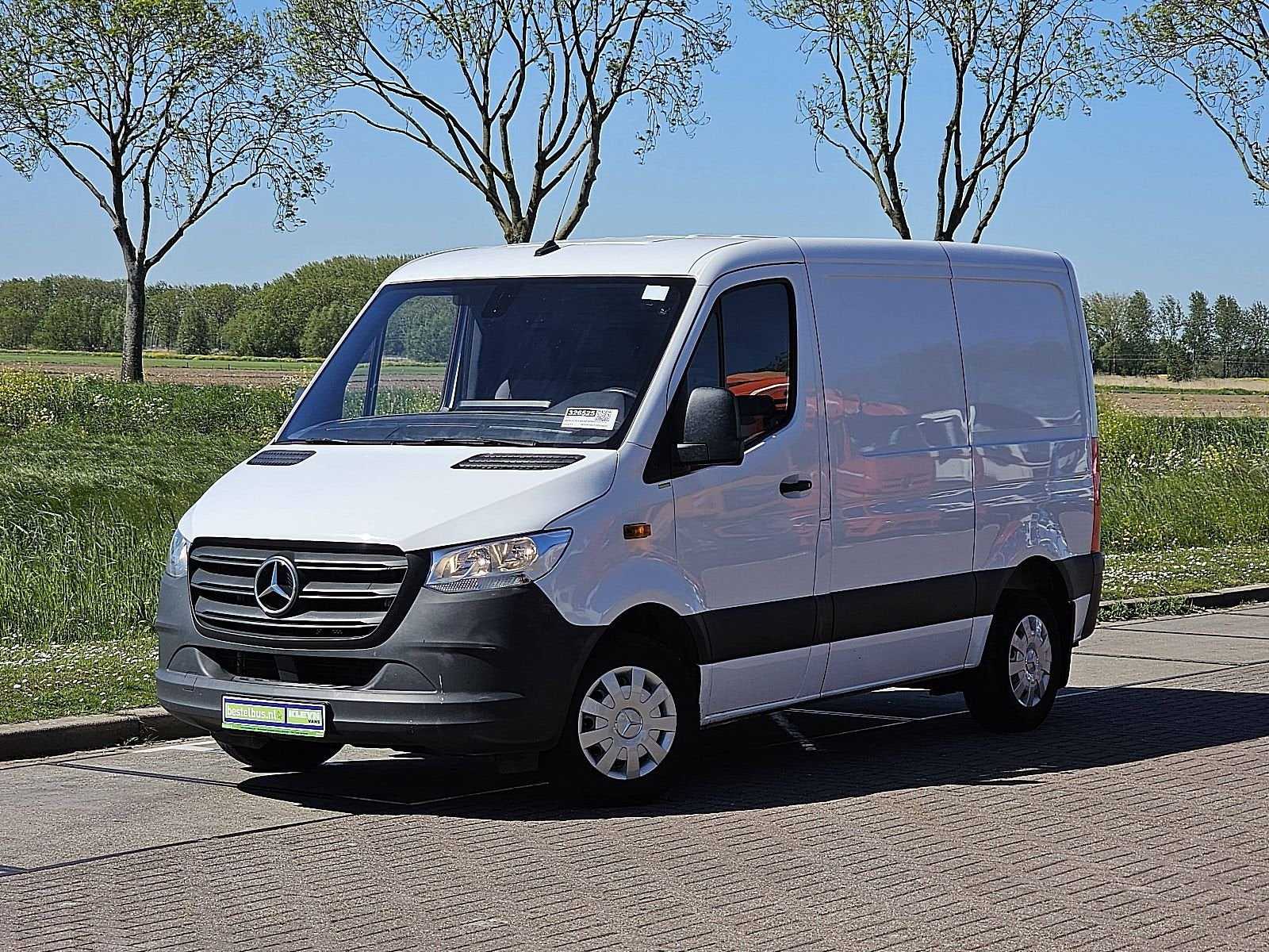 MERCEDES-BENZ SPRINTER 311 l1h1 mbux euro6 ac!, Auto's, Voorwielaandrijving, Gebruikt, Euro 6, 4 cilinders
