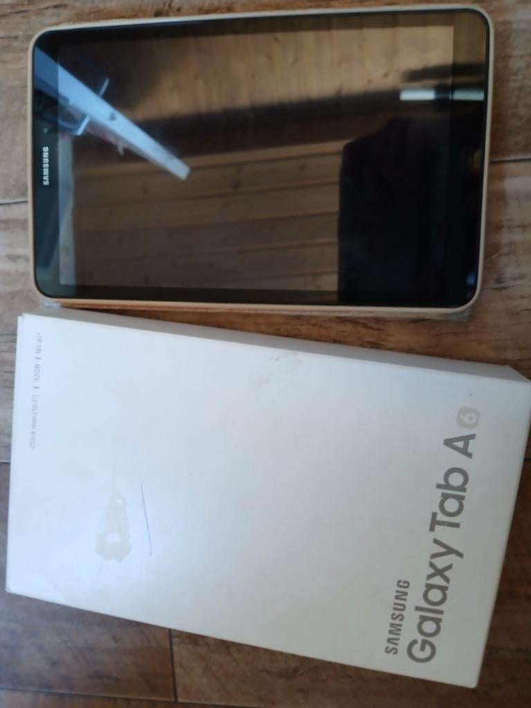 GERESERVEERD Kapotte oude tablet, Telecommunicatie, Mobiele telefoons | Samsung, Ophalen, Zwart