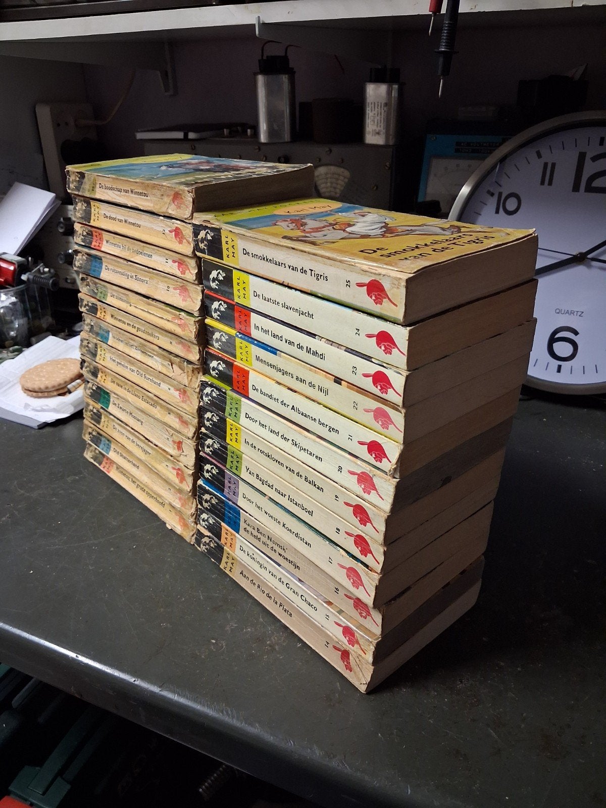25 delige boekenserie van Karl May, Ophalen of Verzenden, Gelezen