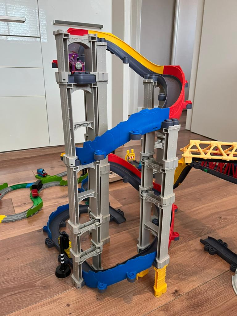 Mooie Chuggington baan met veel extra’s, Ophalen of Verzenden, Zo goed als nieuw, Elektrisch, Overige merken