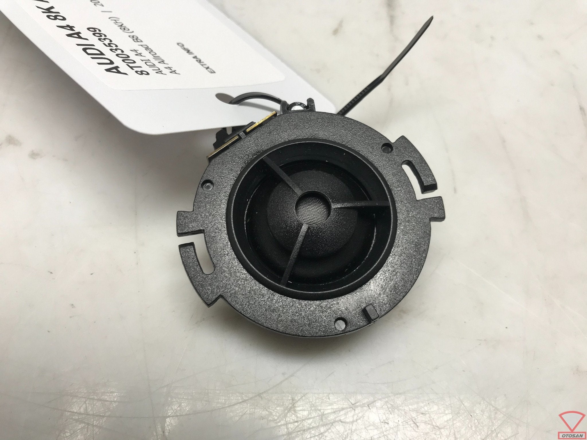 Audi A4 8K A5 8T B&O Tweeter Speaker 8T0035399