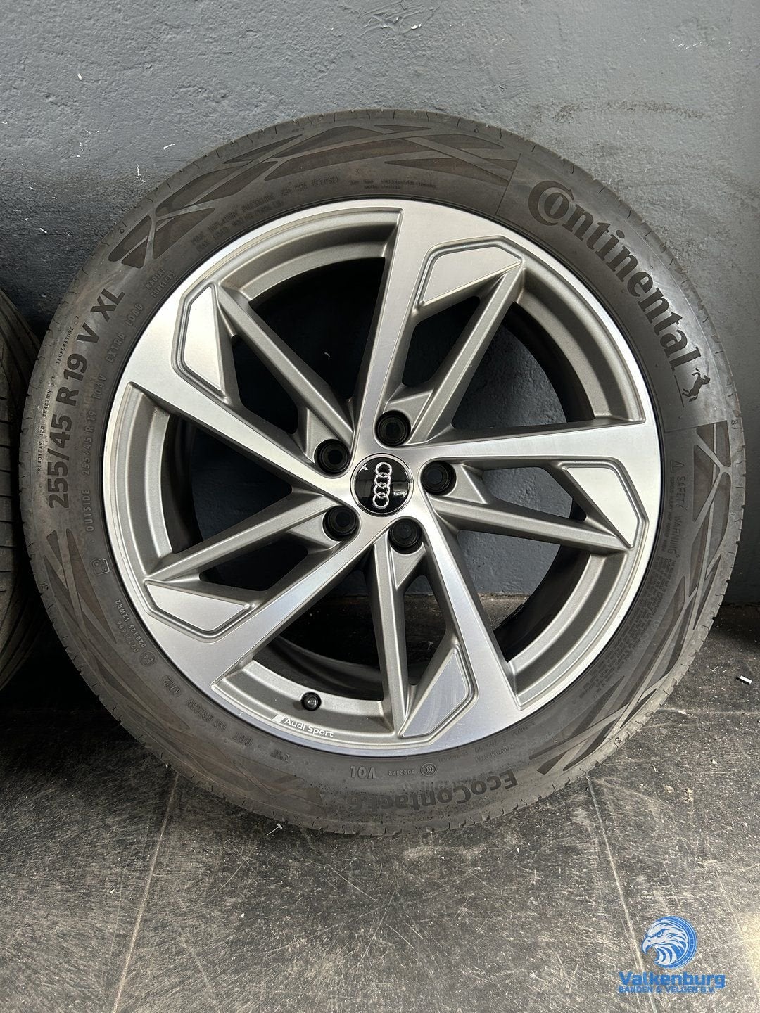 6mm! Originele Audi Q3 SQ3 F3 83A Audi Sport 19 inch antraci, 19 inch, Gebruikt, 255 mm, -