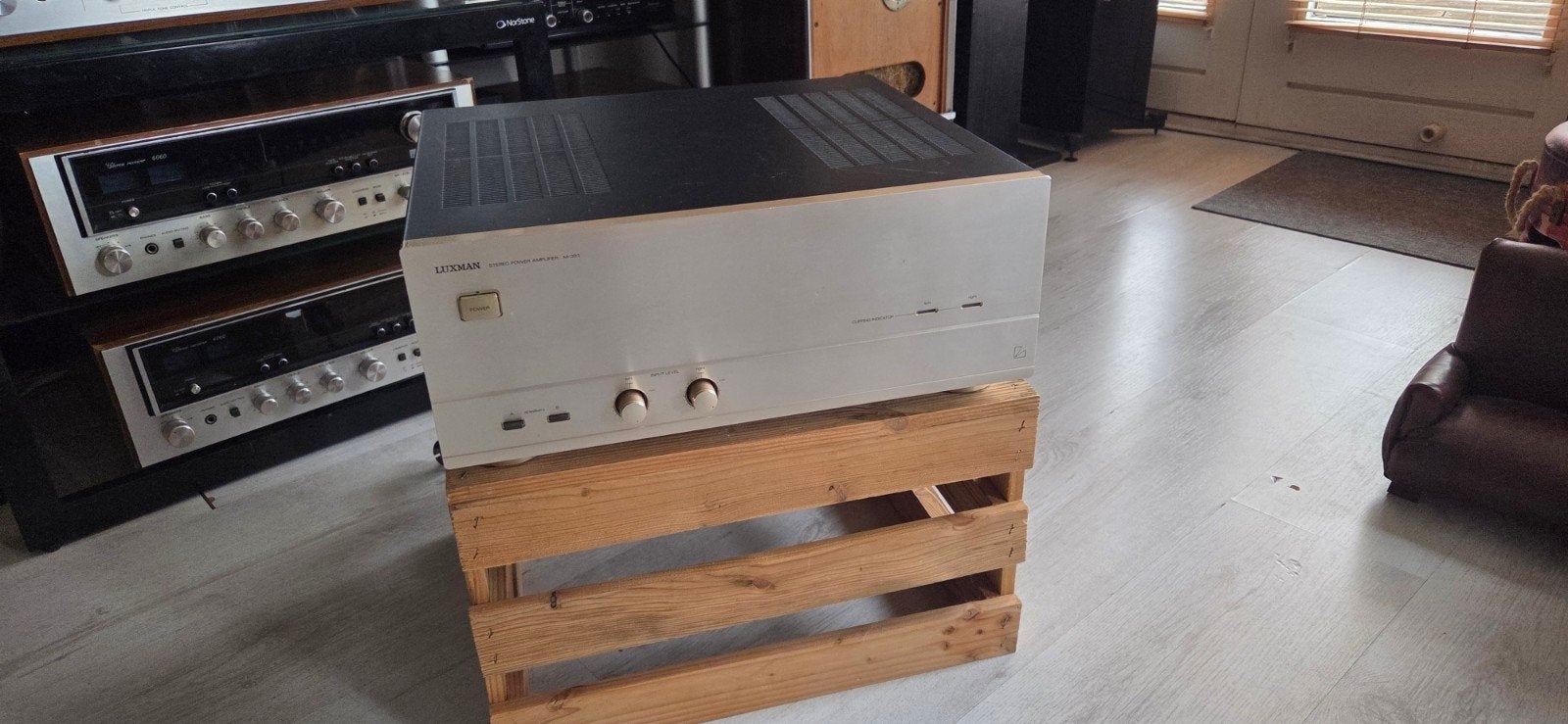 Luxman M-383 Eindversterker – High-End Topklasse, Refurbished, 120 watt of meer, Stereo, Ophalen