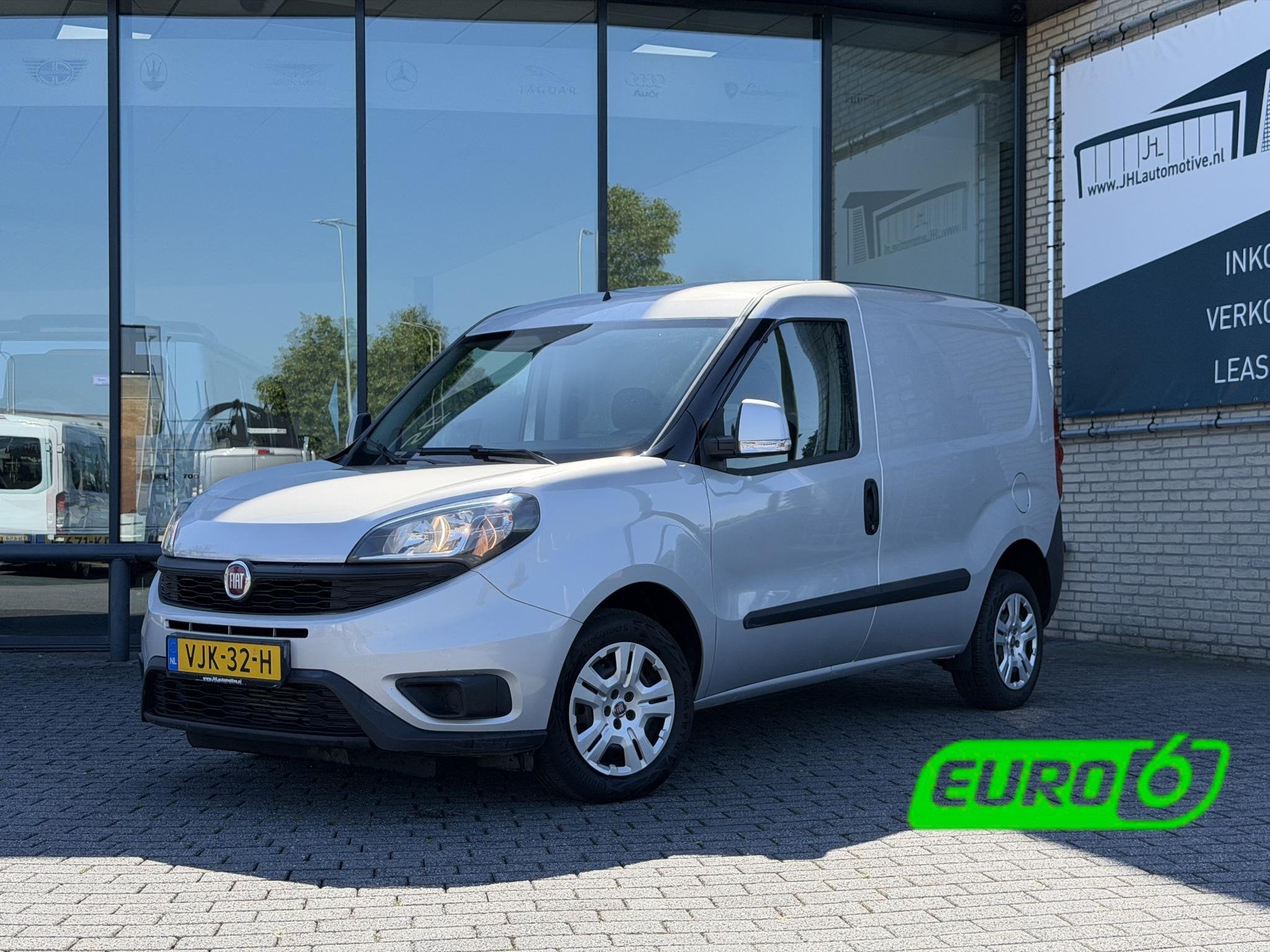 Fiat Doblò Cargo 1.3 MJ L1H1 SX*AIRCO*NAVI*CRUISE*PDC*BLUET, Voorwielaandrijving, Stof, Gebruikt, Navigatiesysteem