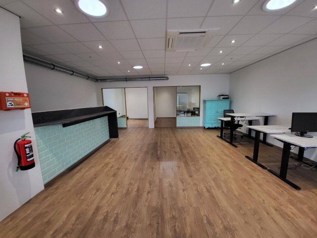 Te huur: kantoorruimte (82 m²) in Bemmel – nabij Nijmegen, Zakelijke goederen, Bedrijfs Onroerend goed, 82 m², Huur, Kantoorruimte
