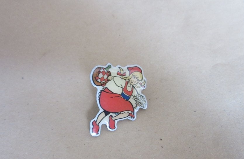 Efteling pin Roodkapje Sprookjesbos, Verzamelen, Efteling, Verzenden, Zo goed als nieuw, Overige typen