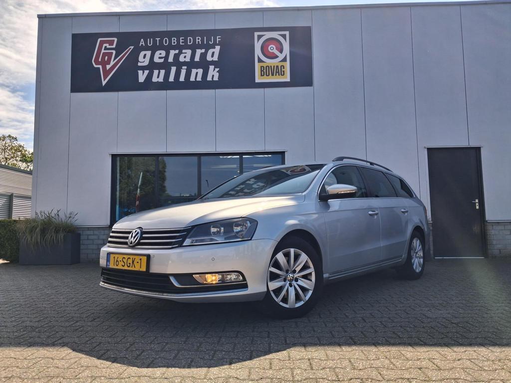 Volkswagen Passat Variant 2.0 TDI Highline (EXPORT EX BPM), Auto's, Volkswagen, Voorwielaandrijving, Euro 5, Stof, Zwart