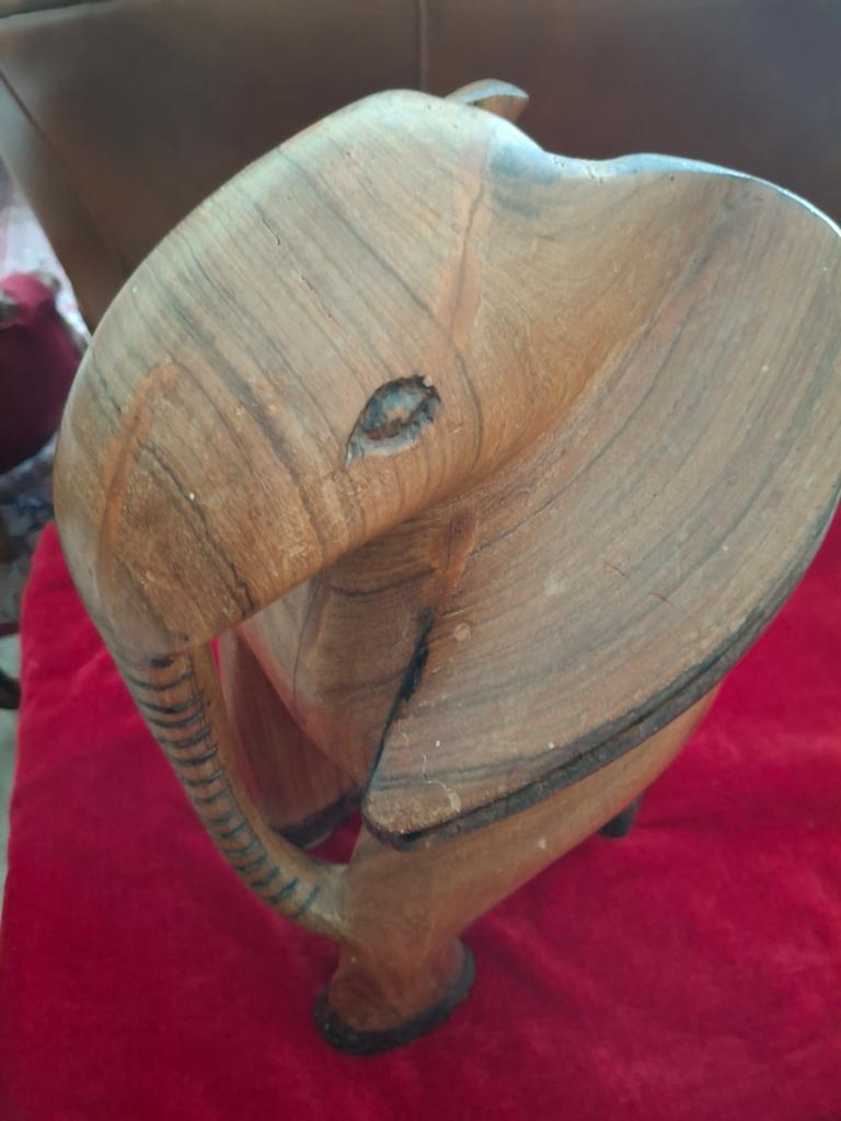 Houten olifant beeld - Handgesneden decoratie, Ophalen of Verzenden, 20 - 50 cm, Beeld, Hout