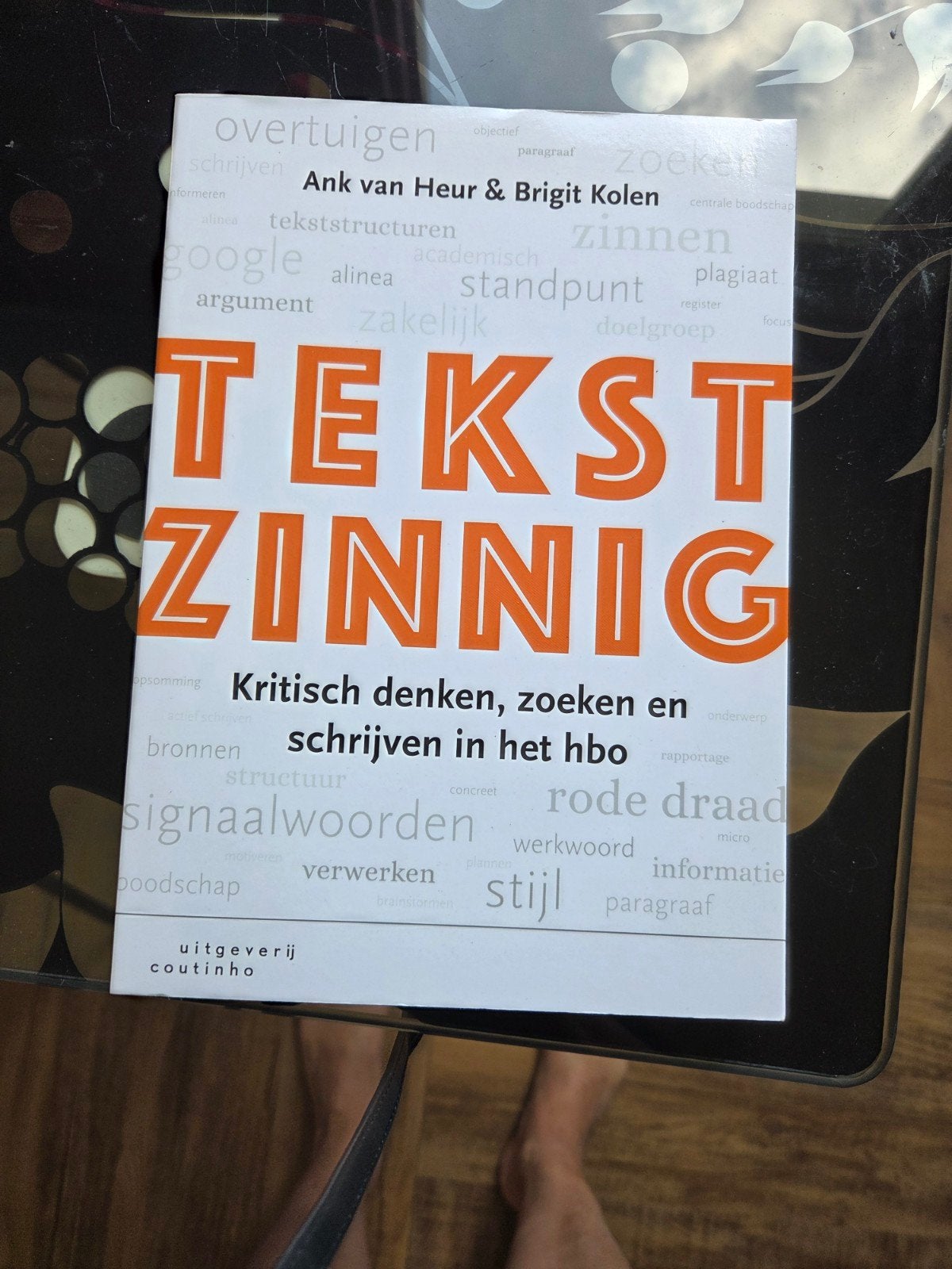 Ank van Heur - Tekstzinnig, Boeken, Ophalen of Verzenden, Zo goed als nieuw, Ank van Heur; Brigit Kolen, Nederlands