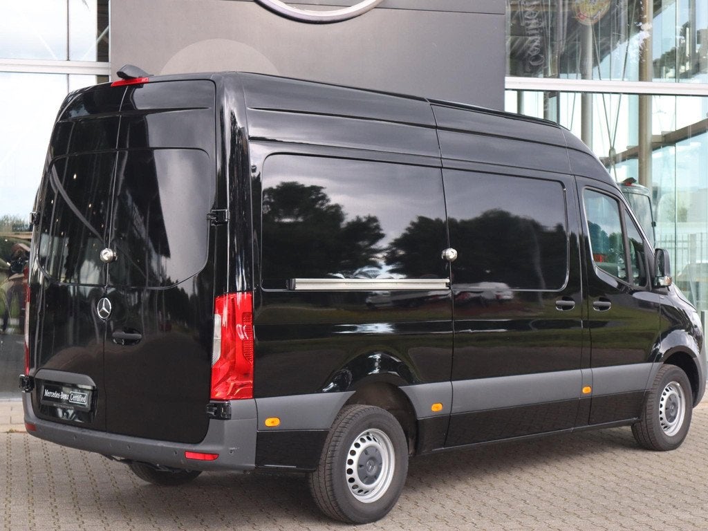 Mercedes-Benz Sprinter 317 CDI L2H2 CARPLAY, Auto's, Euro 6, 4 cilinders, Zwart, 170 pk