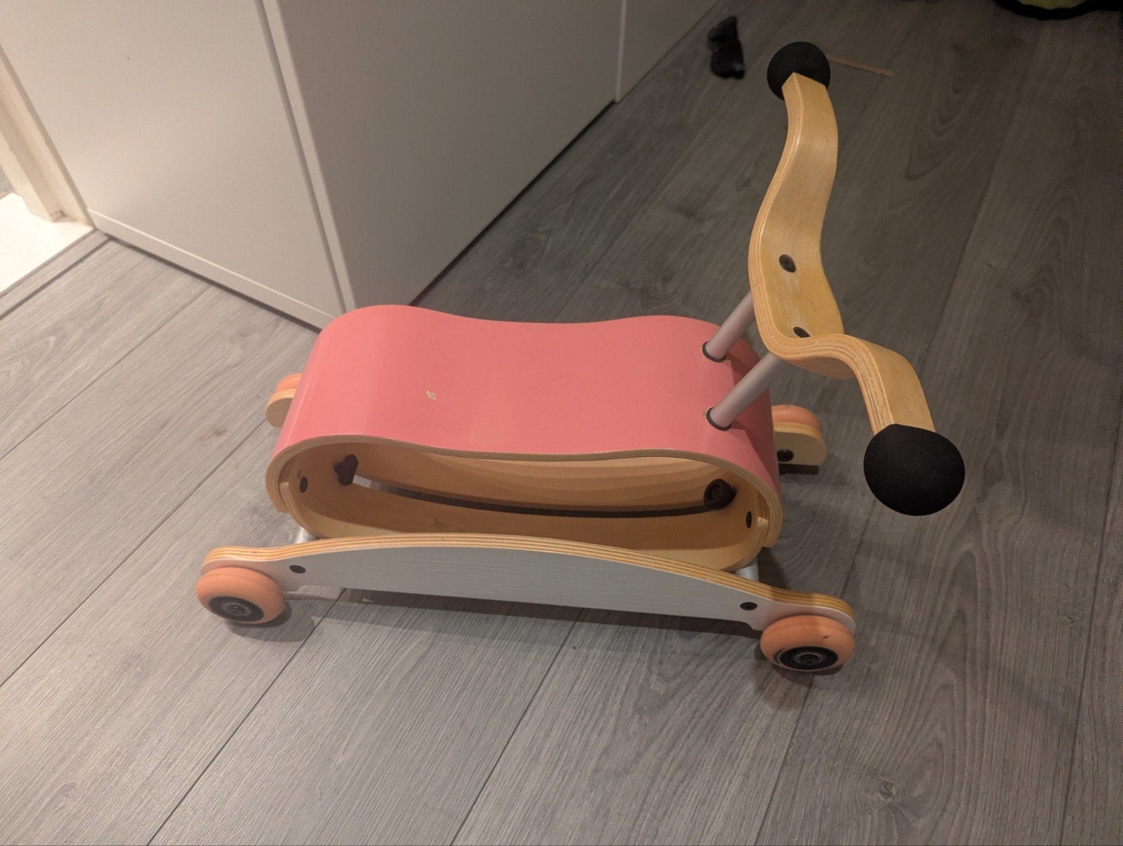 Wishbone Mini Flip 3-in-1 Roze - Zo goed als nieuw, Kinderen en Baby's, Ophalen, Zo goed als nieuw, Loopfiets
