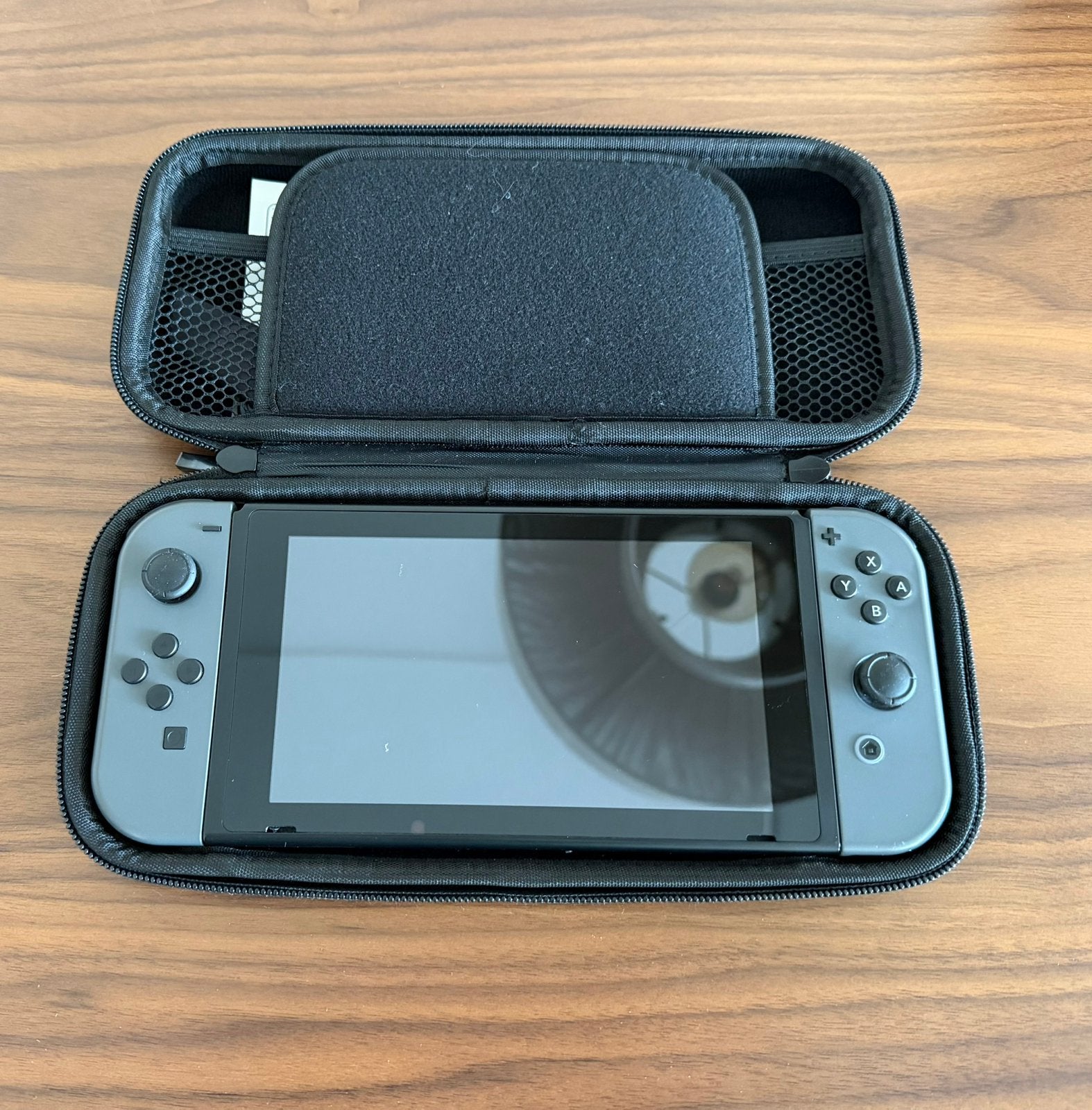 Nintendo Switch V1 - geen spellen inbegrepen, Spelcomputers en Games, Spelcomputers | Nintendo Switch, Zo goed als nieuw, Switch Original