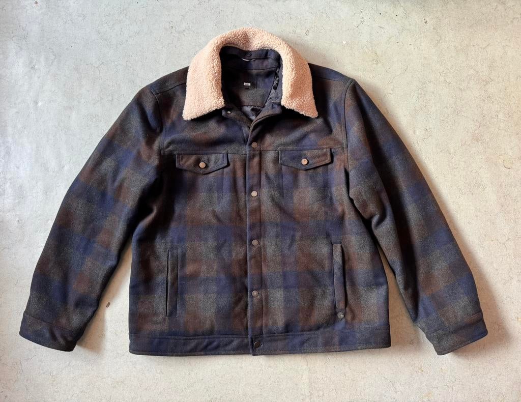 Jack met ruitjes en bontkraag. Tussenjas als nieuw, Kleding | Heren, Ophalen of Verzenden, Zo goed als nieuw, Overige maten, Overige kleuren
