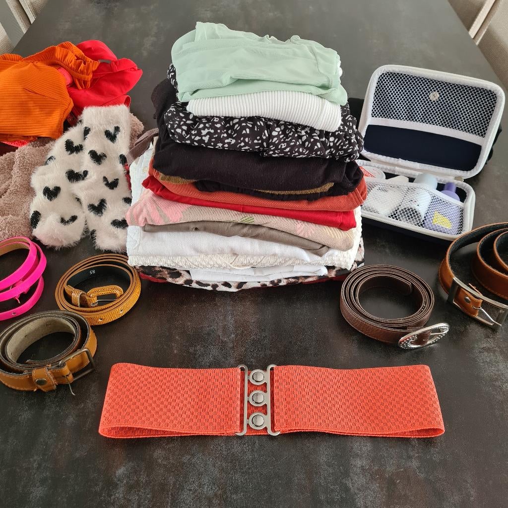 Dames kledingpakket maat xs-s, Kleding | Dames, Ophalen of Verzenden, Zo goed als nieuw, Maat 36 (S)