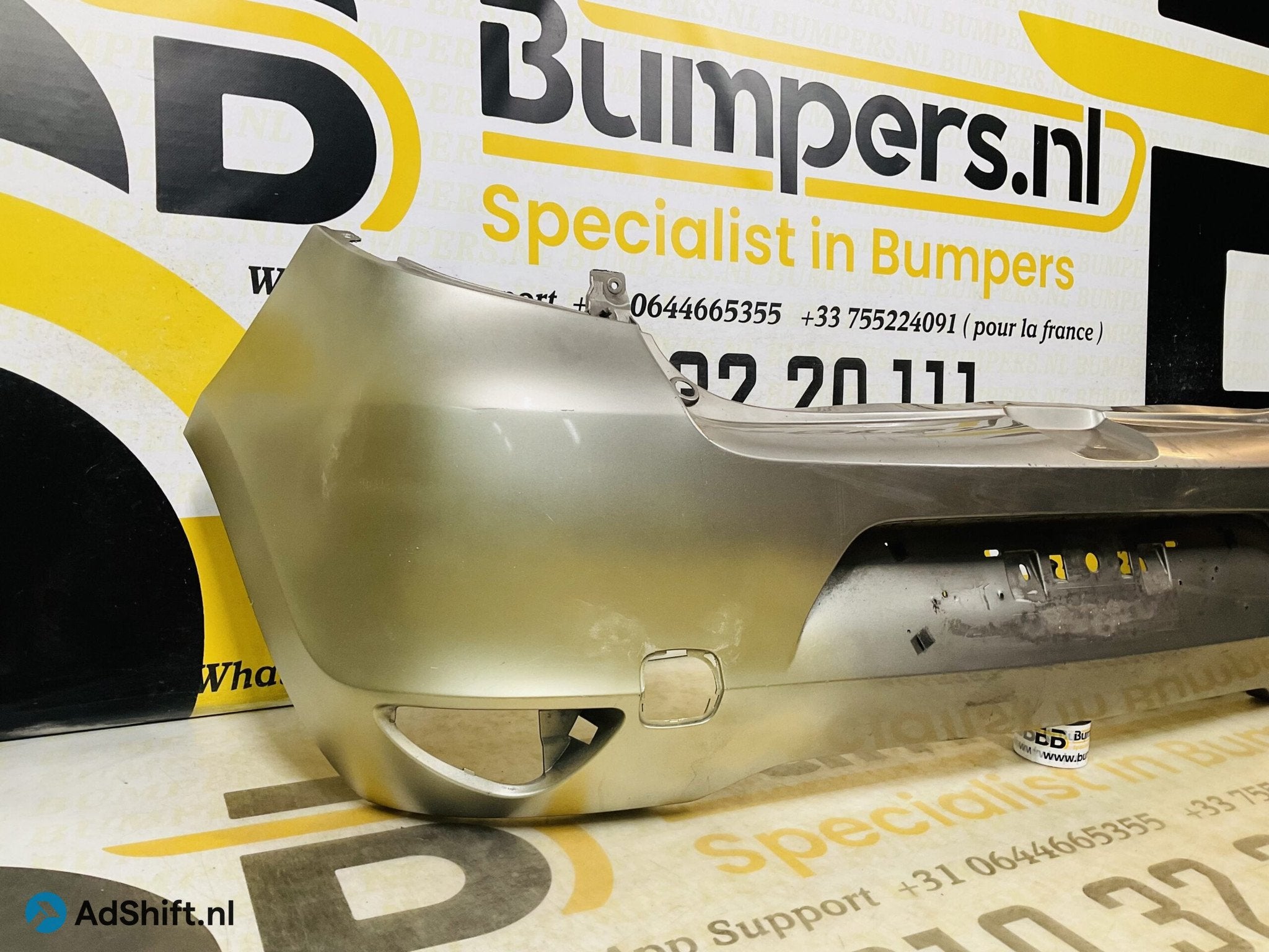 Bumper Renault Clio 3 8200800184 Achterbumper 2-H3-10624T, Bumper