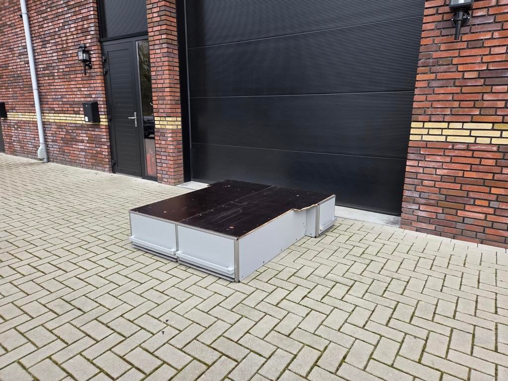 Beks bedrijfswagen inrichting bedrijfswageninrichting, Ophalen